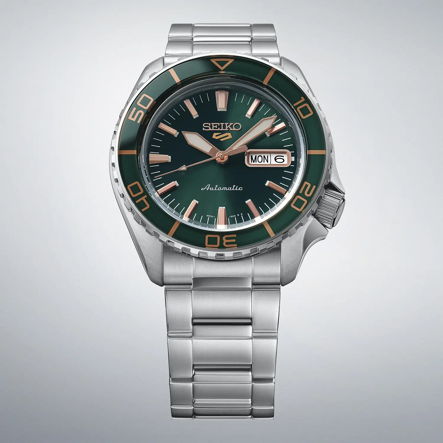 Seiko 5 Sports Horloge